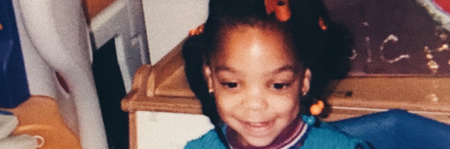 kaylaadfrazier's profile banner image