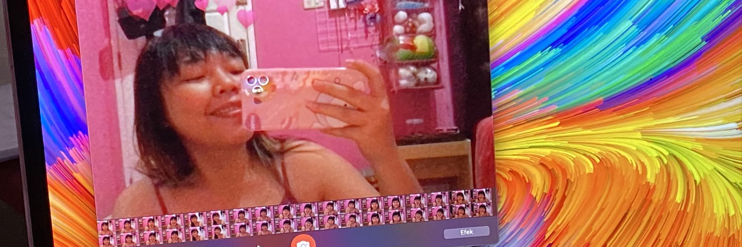irmasuk's profile banner image