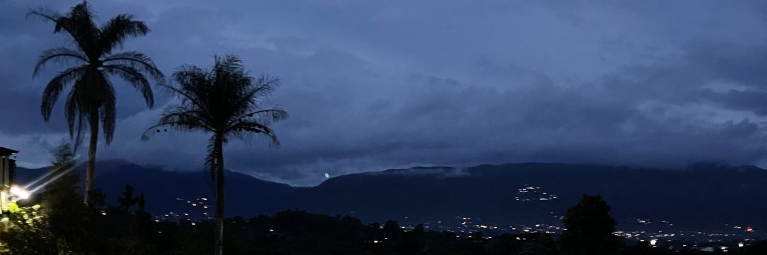 Qbriaaaa's profile banner image