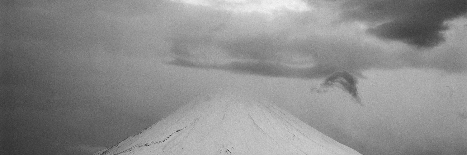 galleryluisotti's profile banner image