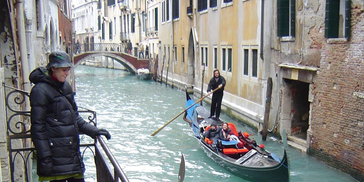 Covadonga R. Gamboa banner