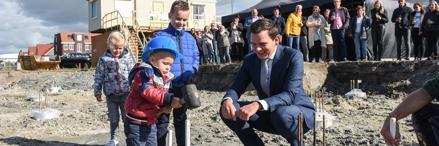 Gerard Mostert banner