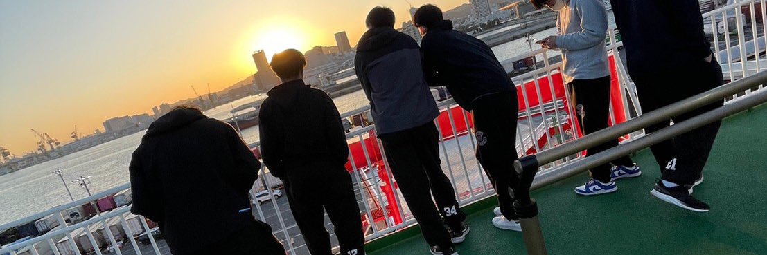 toubsk's profile banner image