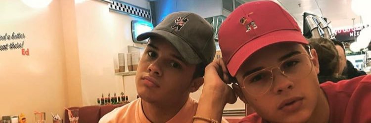 LaceyBrookss's profile banner image