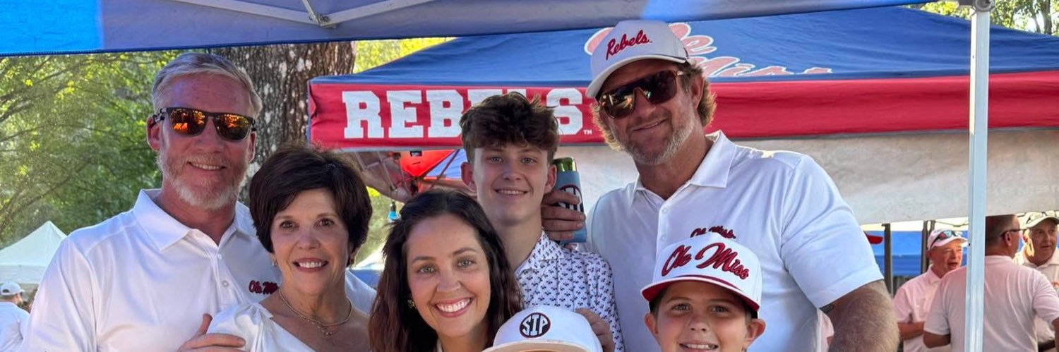 brettbags's profile banner image