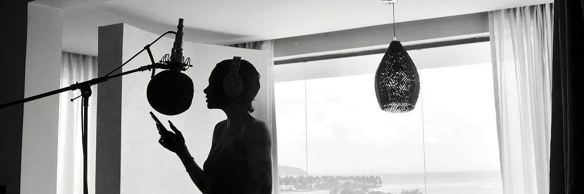 unreleasedlani's profile banner image