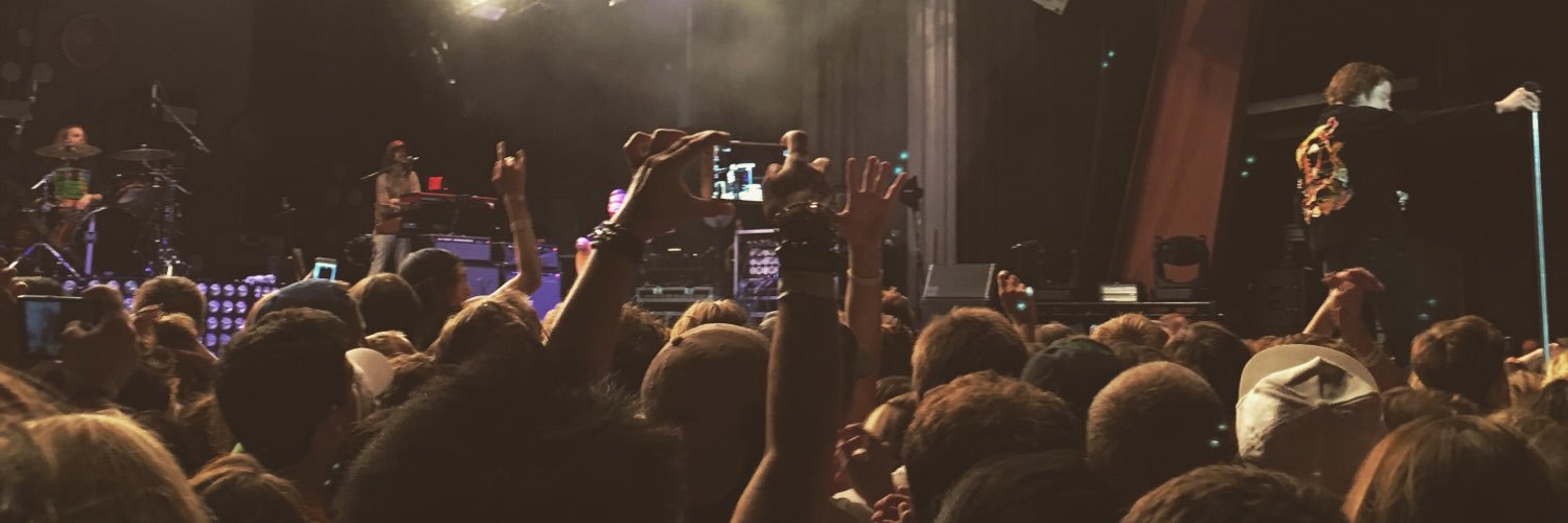 lilaaronb's profile banner image