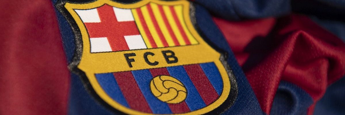 M G banner