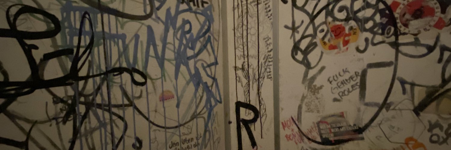 RenattaIH's profile banner image