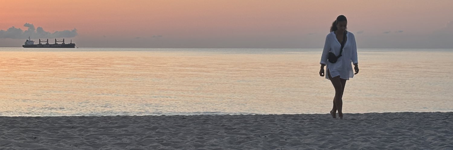 ArieeGabrielle's profile banner image
