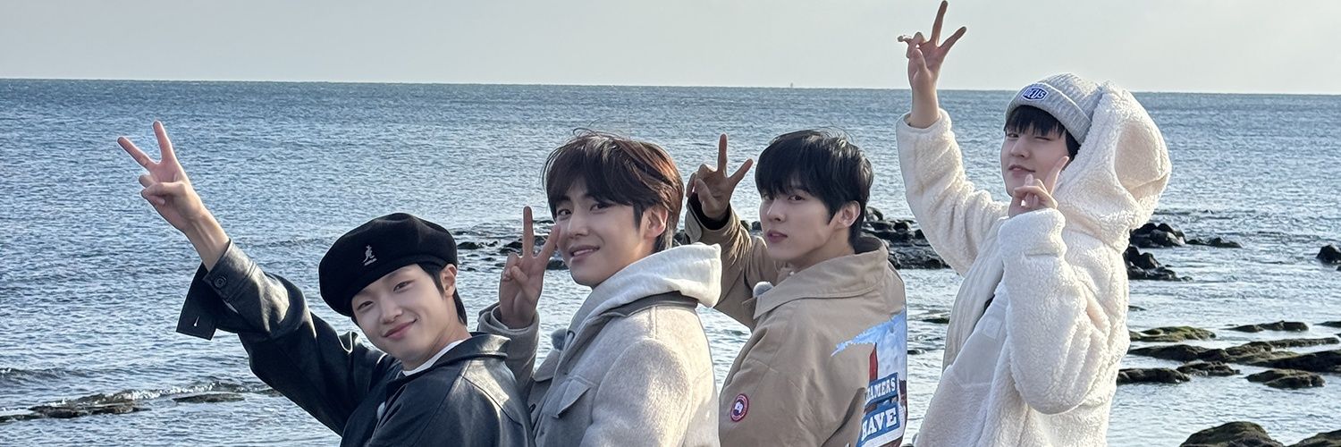 holdingonwchu's profile banner image