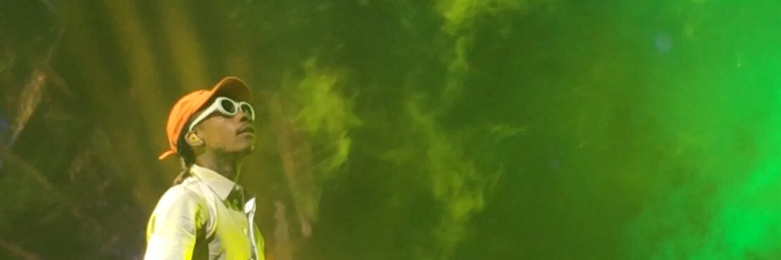 no_moore00's profile banner image
