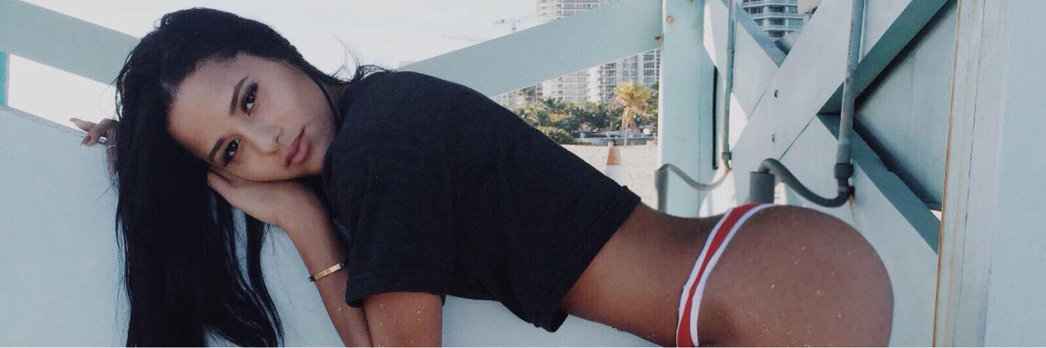 sextweettt's profile banner image