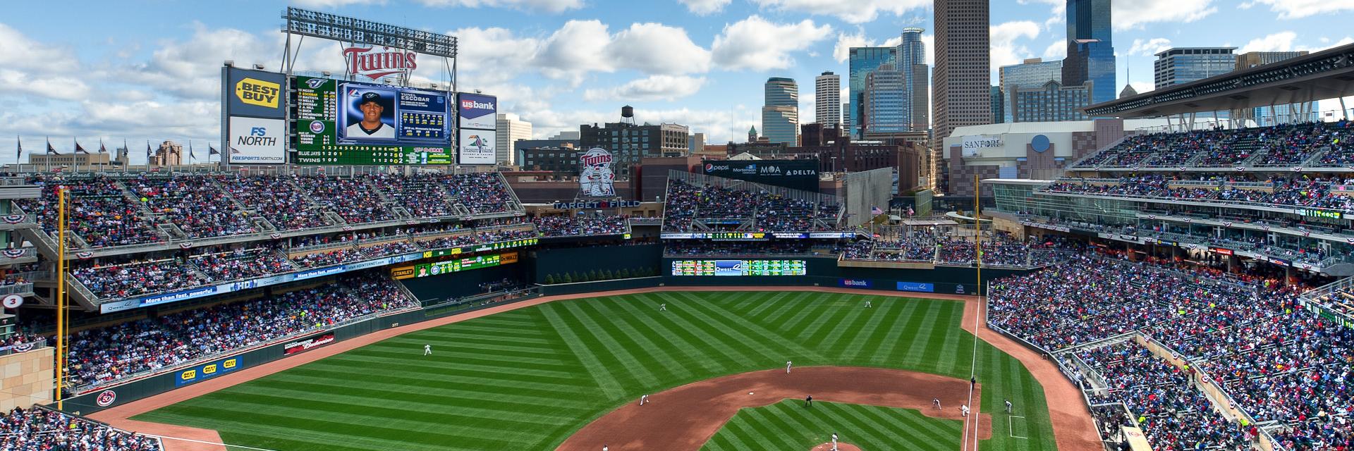 TwinsViews's profile banner image