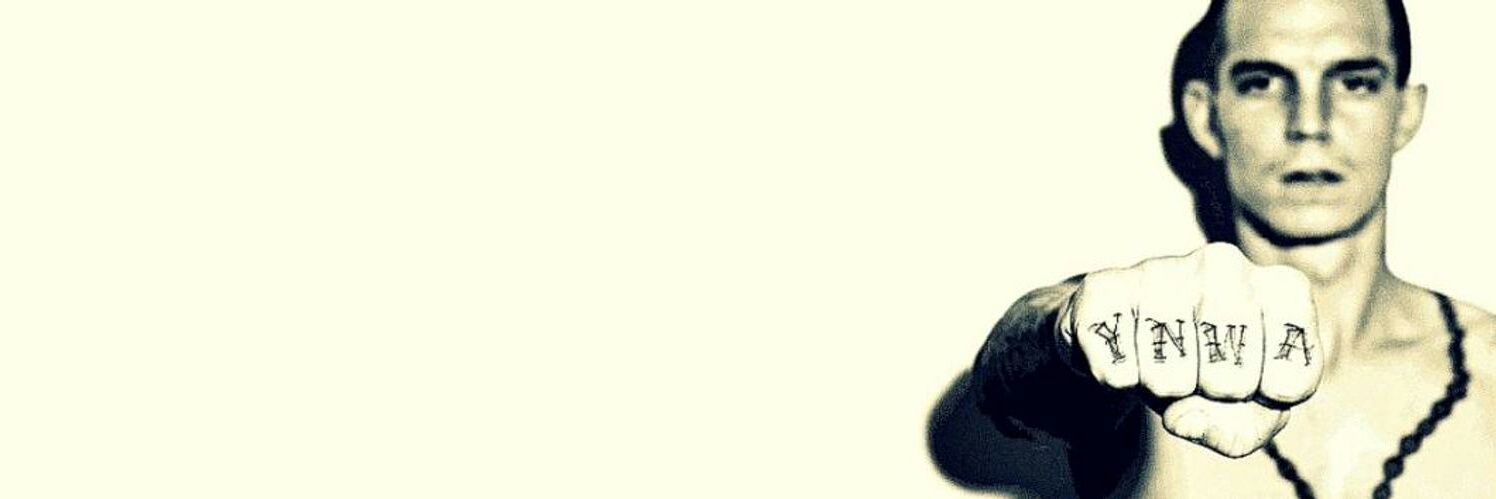 aminsynjohan's profile banner image