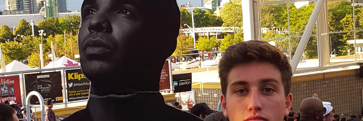 Howie1214's profile banner image