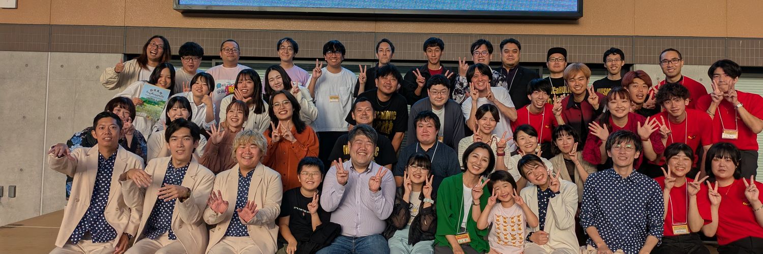 acappellapanda's profile banner image