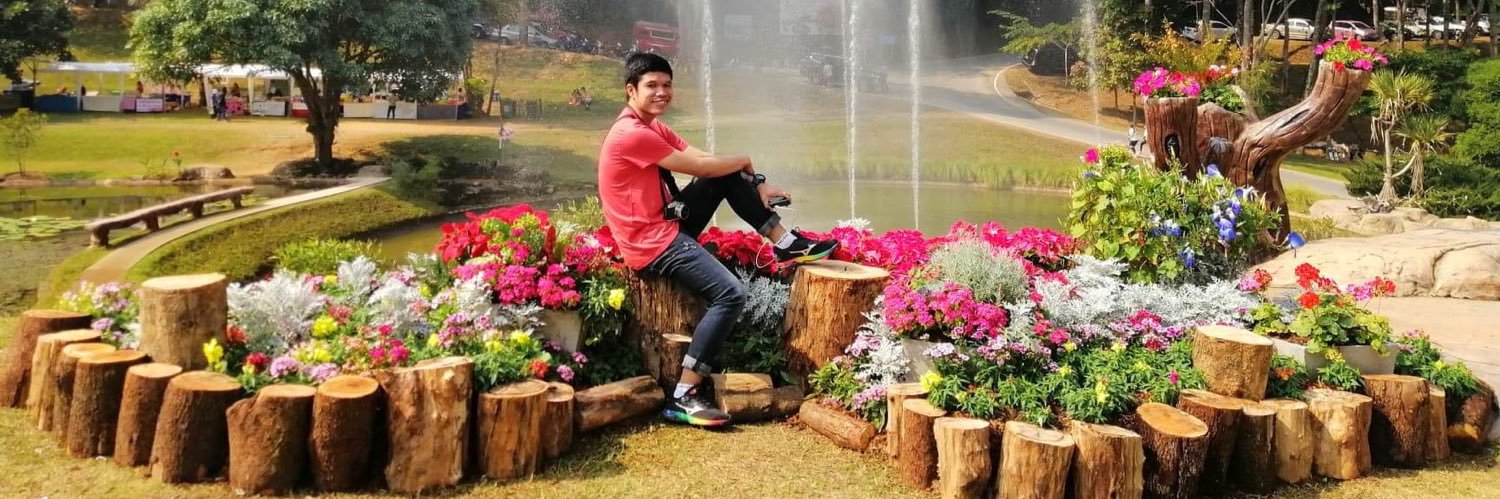TLukboon's profile banner image
