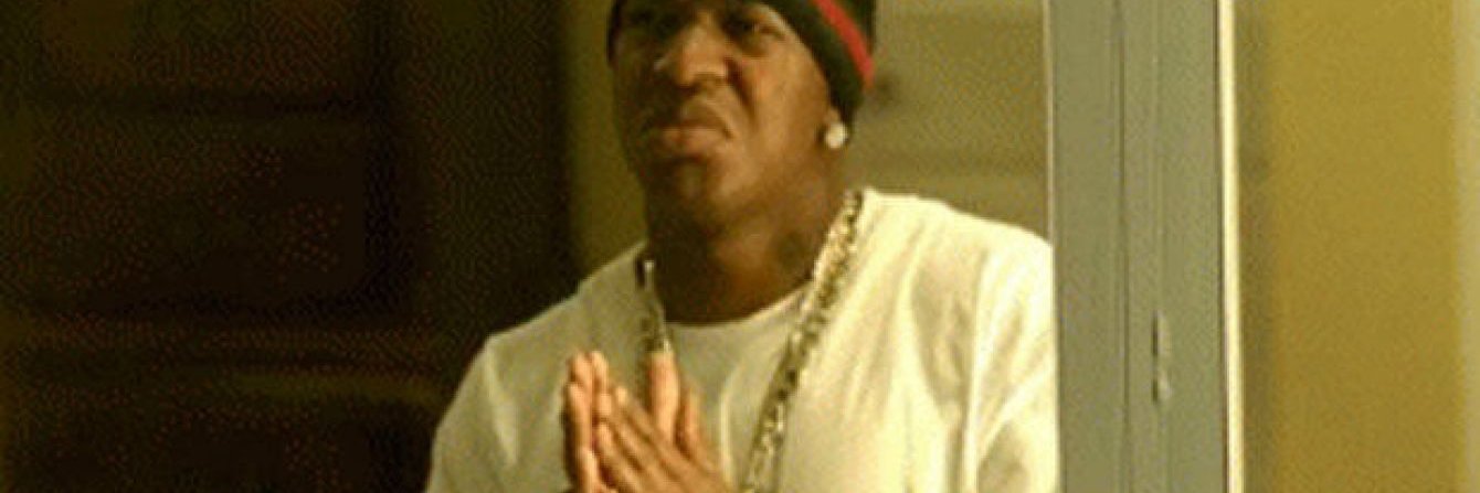 T banner