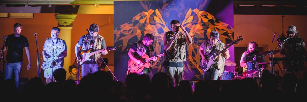 el ojo de Rogelio banner