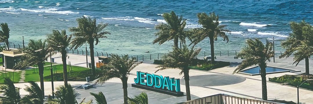 je___11's profile banner image