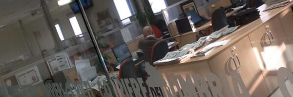 essecia Profile Banner