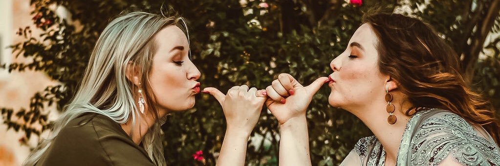 MariahMonkman's profile banner image