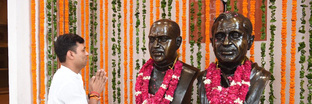 iSinghSurendra's profile banner image