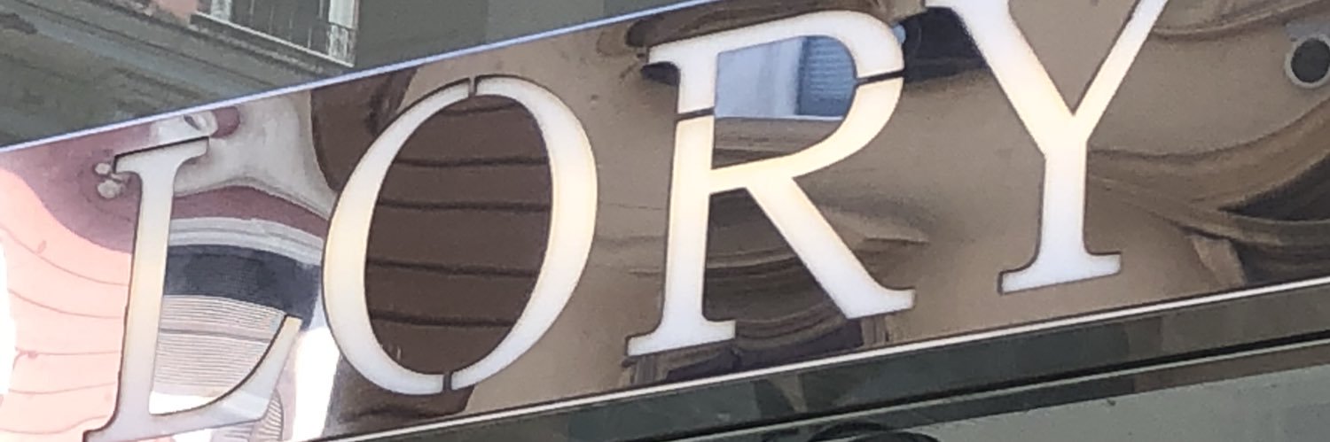LoryB banner