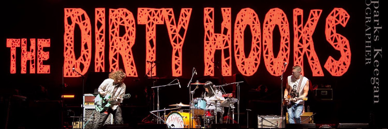 the dirty hooks 🏴‍☠️ banner