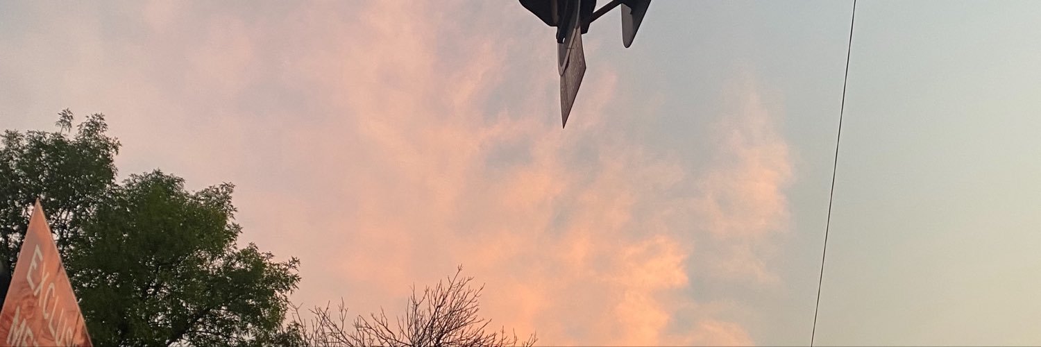 mdanielreyes98's profile banner image