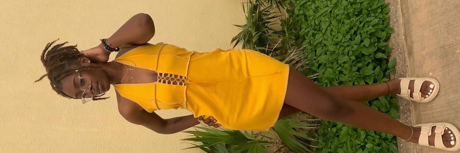 _LUVDESS's profile banner image