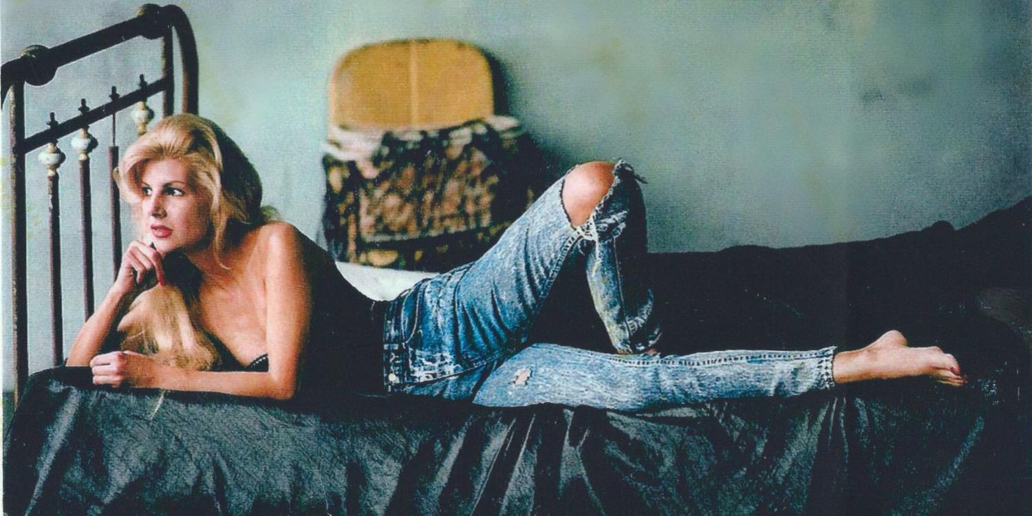 Lexie Carole banner