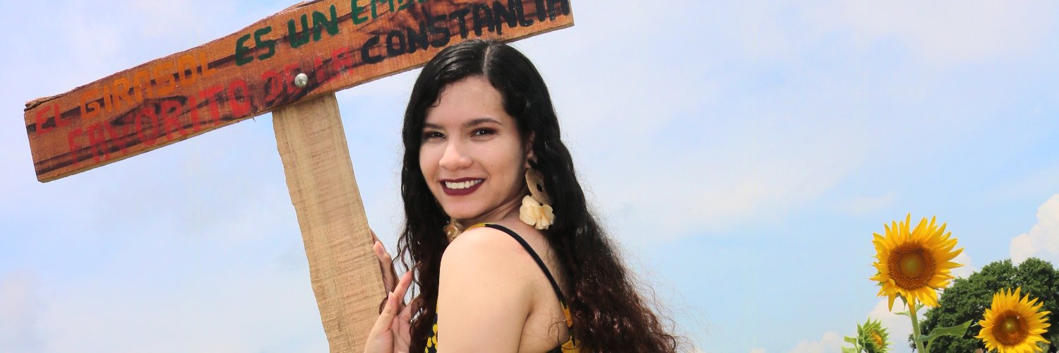 LauraRoccoC's profile banner image