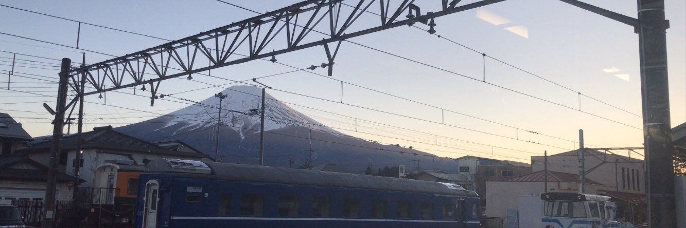 emb_remuremu's profile banner image