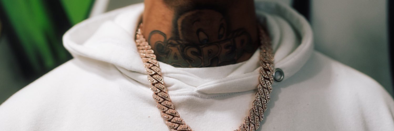 860Dee's profile banner image