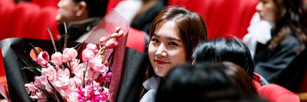 YuKyungGom's profile banner image