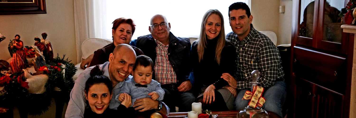 InesLeonPavon's profile banner image