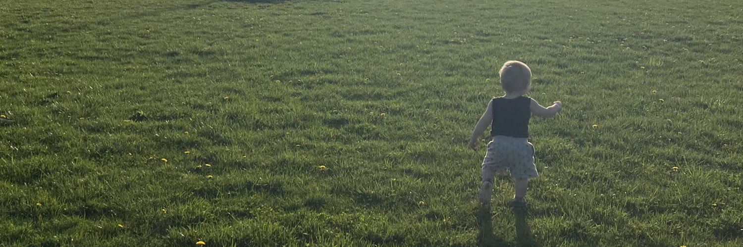 adrirose4's profile banner image