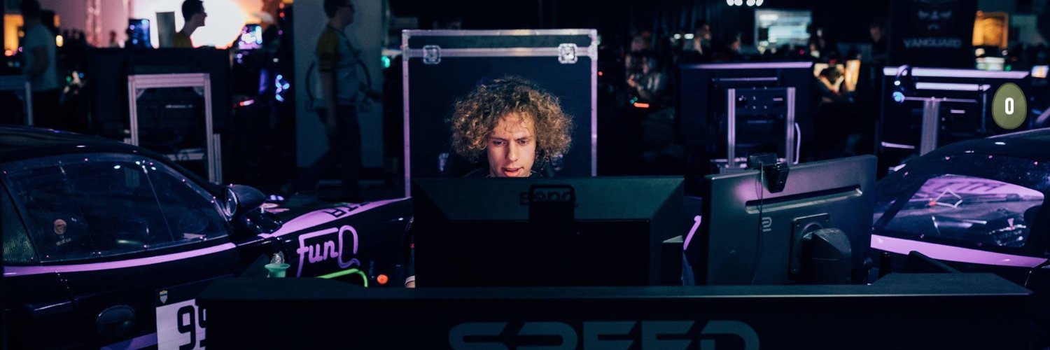 Deomew's profile banner image