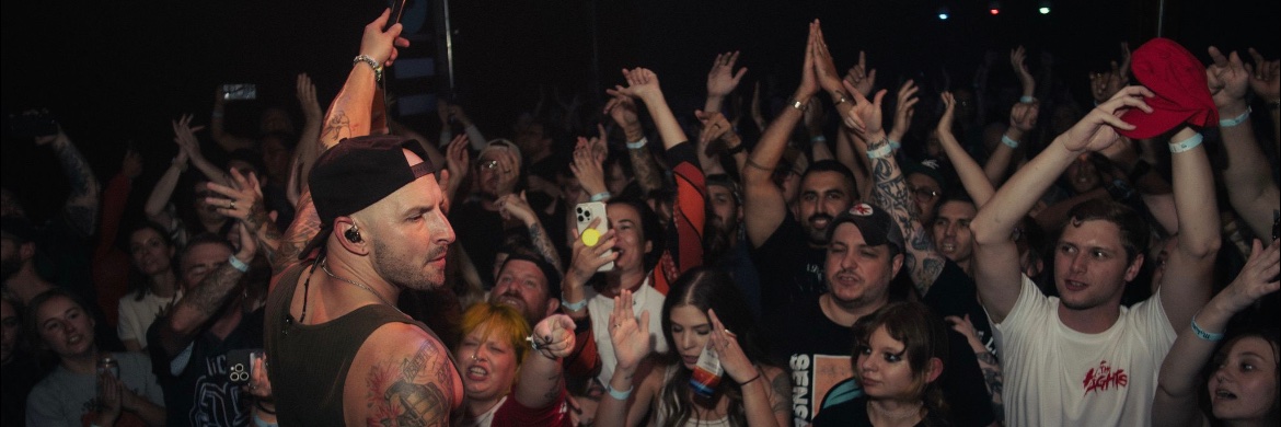 Hit The Lights banner