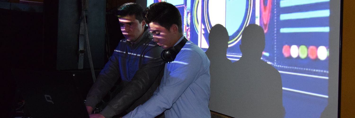 newment5's profile banner image