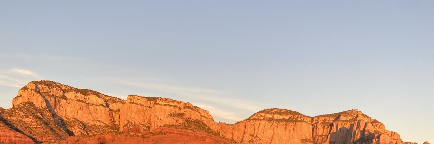 annamcginlay's profile banner image
