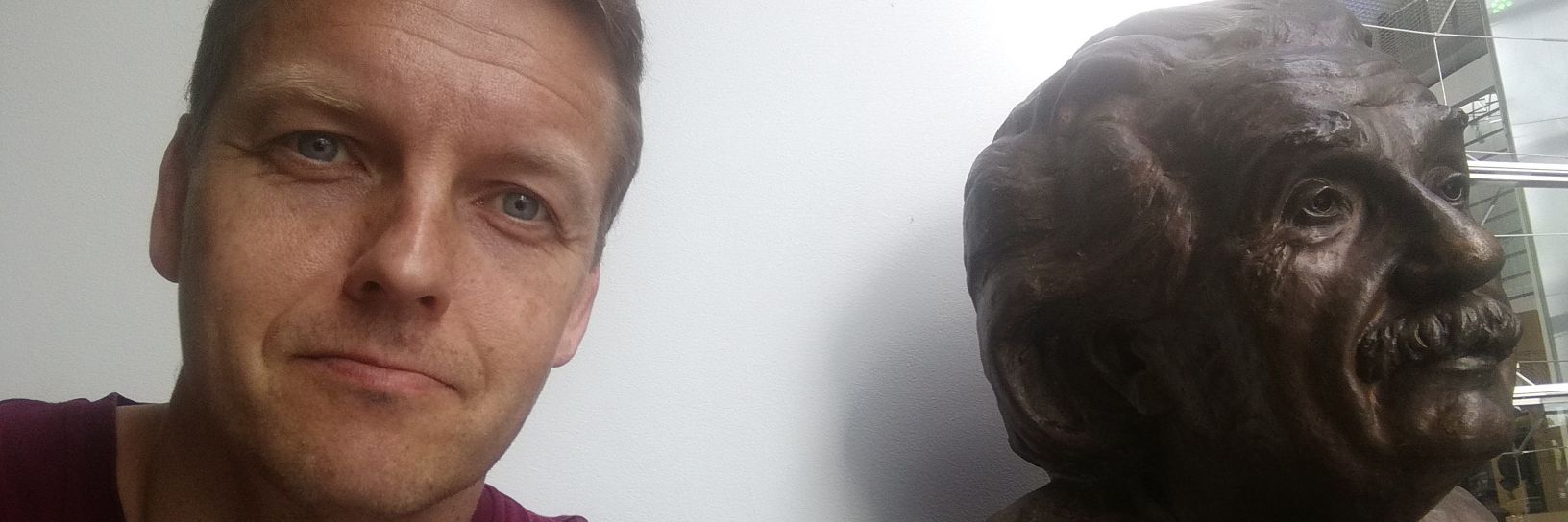 lperkinen's profile banner image