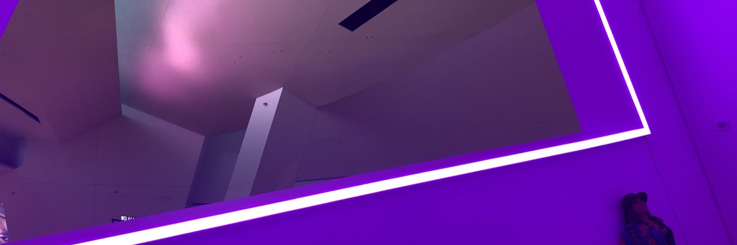 LilianeLogan's profile banner image