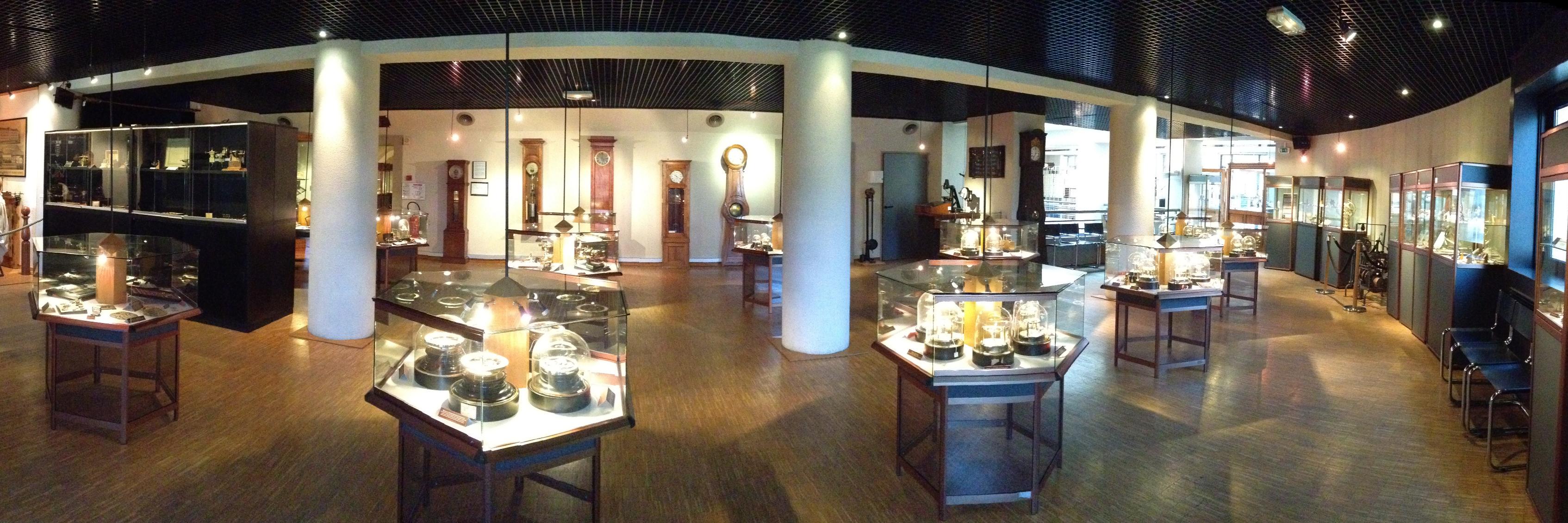 museecluses's profile banner image