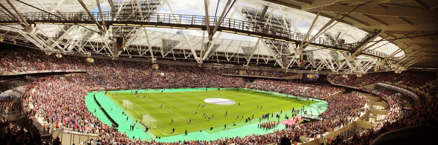 ᔕIᒪᐯEᖇ ᕼᗩᗰᗰEᖇ banner