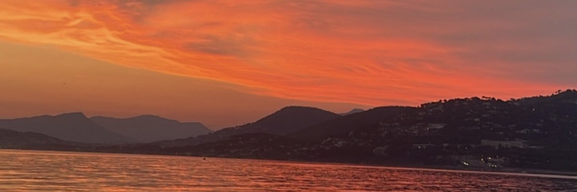Cassandre banner