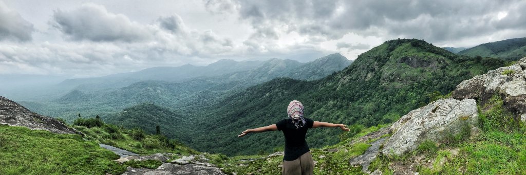 ashpoosh's profile banner image