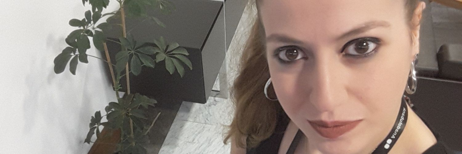Gizem2103's profile banner image
